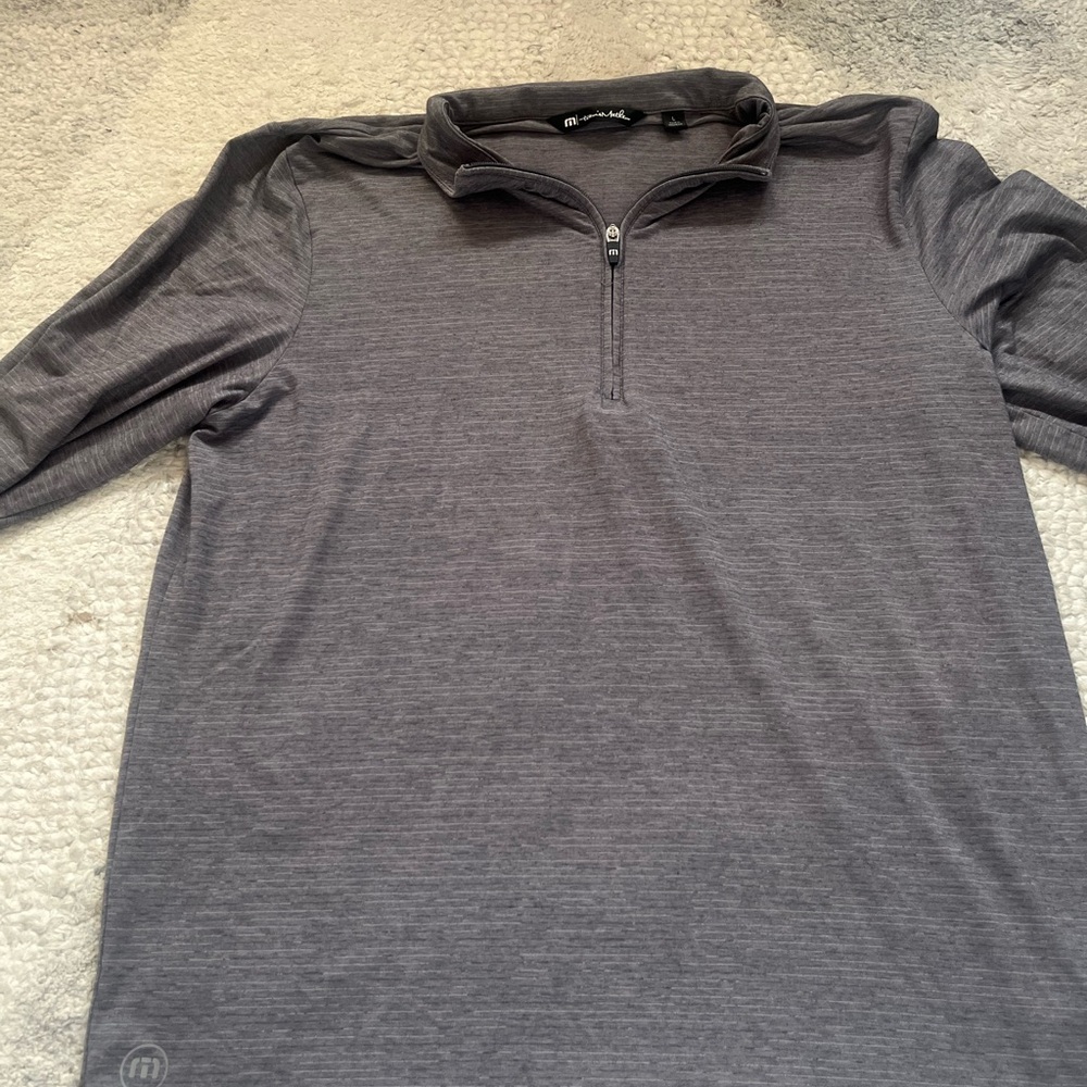 Gray Travis Mathew Quarter-Zip Pullover, size large